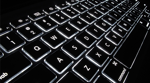 Image of illuminated keyboard 