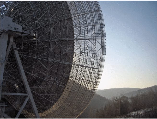 The 100 M Effelsberg Radio Telescope