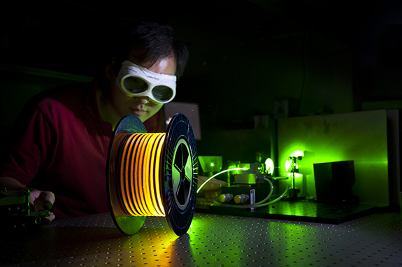 UK’s largest photonics and electronics centre to launch in Southampton