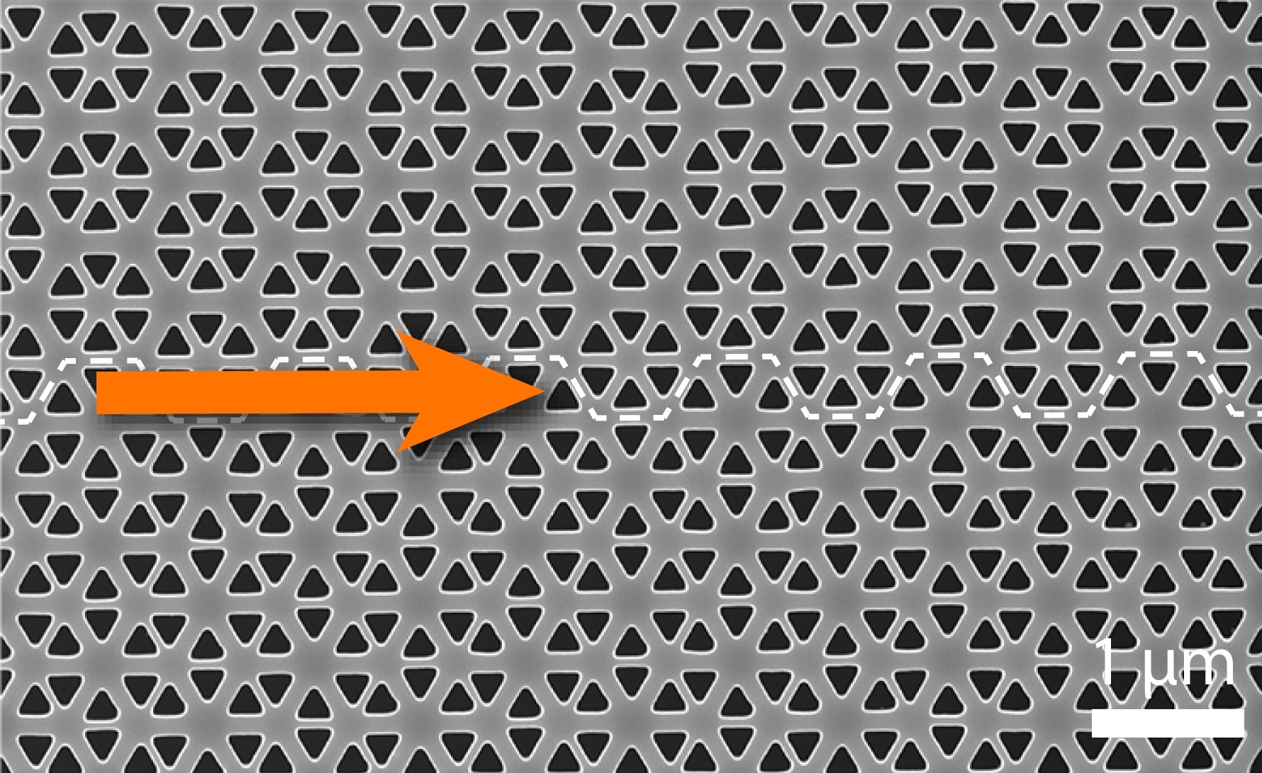 Electron microscopy image of topological photonic crystals in a perforated slab of silicon