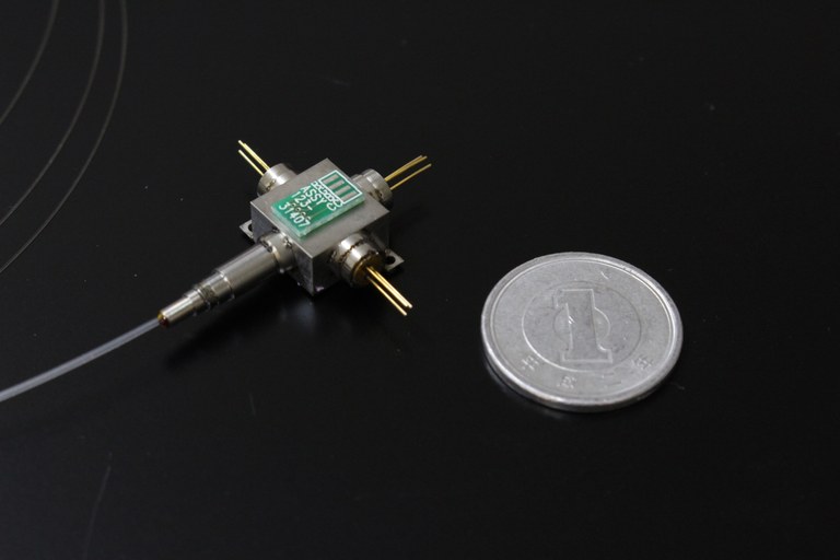 World-Class Ultra-Miniaturized Model RGB Laser Light Source Module Implementation